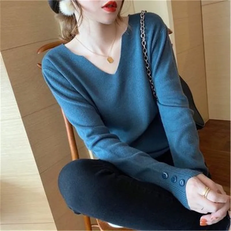 Women V-Neck Loose Outdoor Sweater